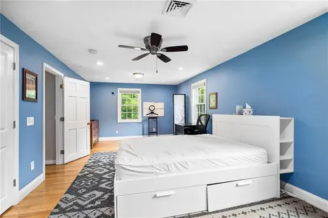 36 Daniel Drive North Kingstown RI 02852