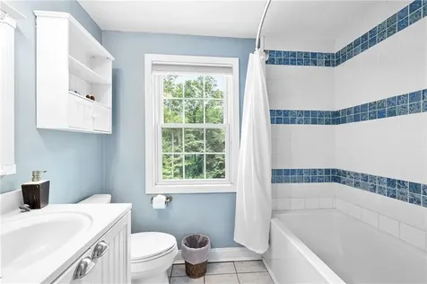 36 Daniel Drive North Kingstown RI 02852