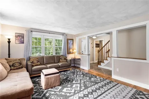 36 Daniel Drive North Kingstown RI 02852