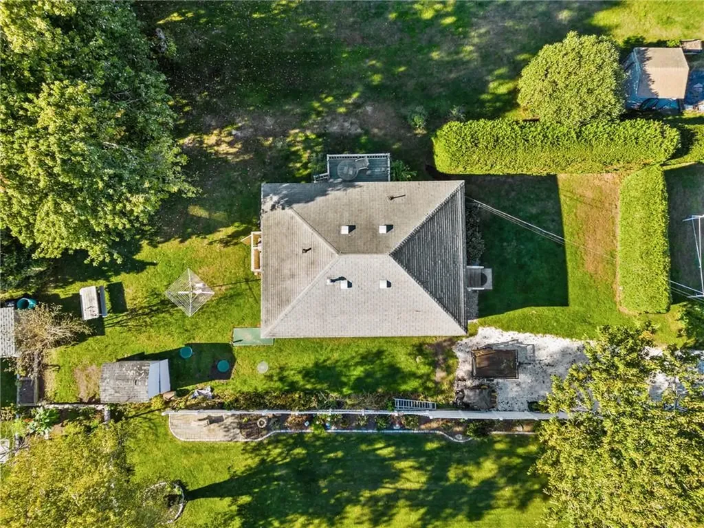 32 Crandall Avenue Westerly RI 02891