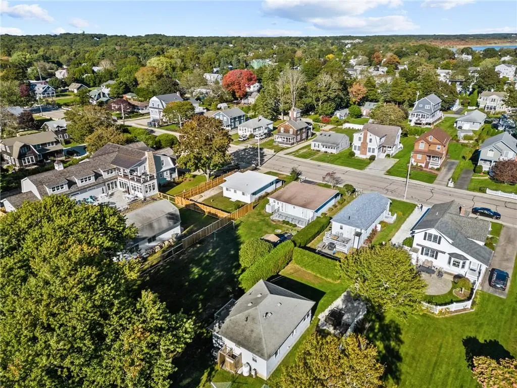 32 Crandall Avenue Westerly RI 02891