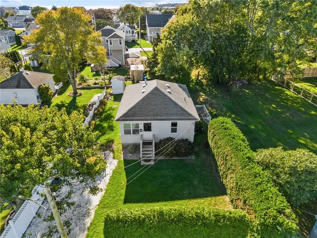 32 Crandall Avenue Westerly RI 02891