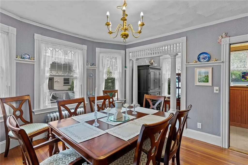 161 Ocean Avenue Cranston RI 02905