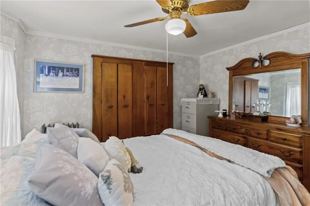 161 Ocean Avenue Cranston RI 02905