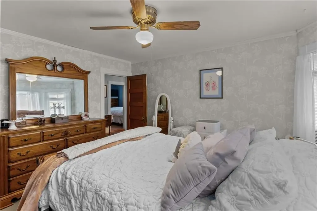 161 Ocean Avenue Cranston RI 02905
