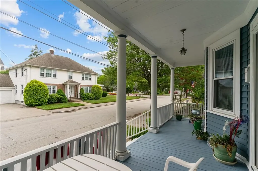 161 Ocean Avenue Cranston RI 02905