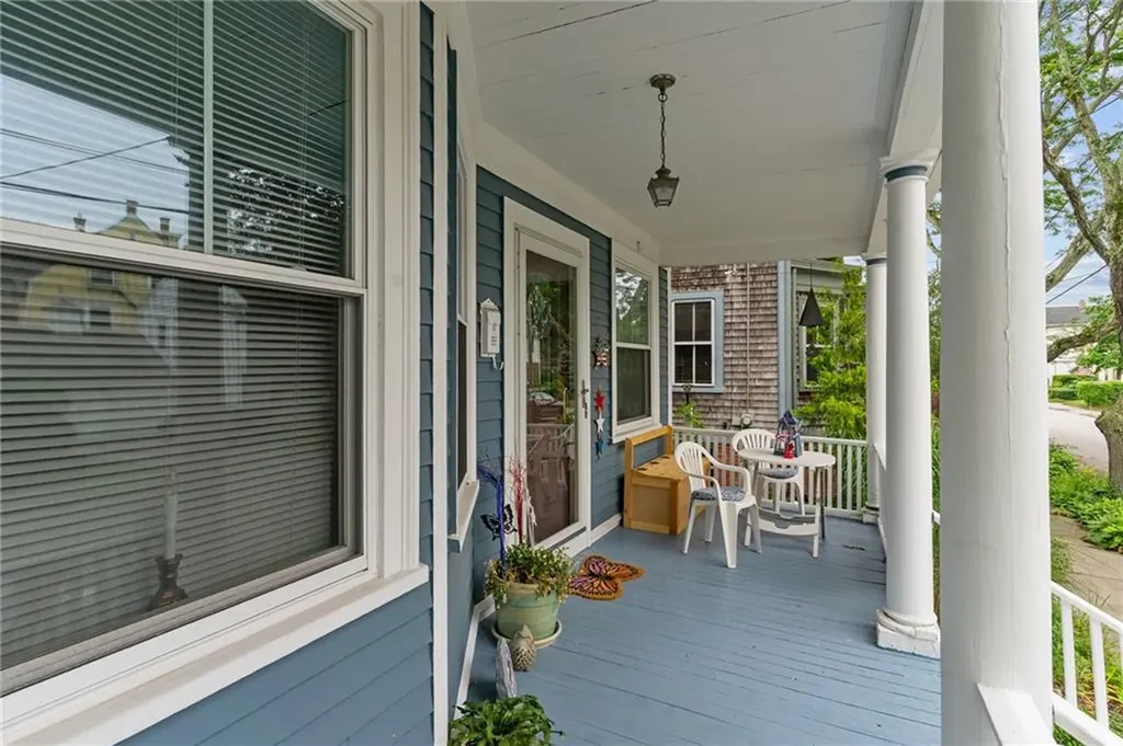 161 Ocean Avenue Cranston RI 02905