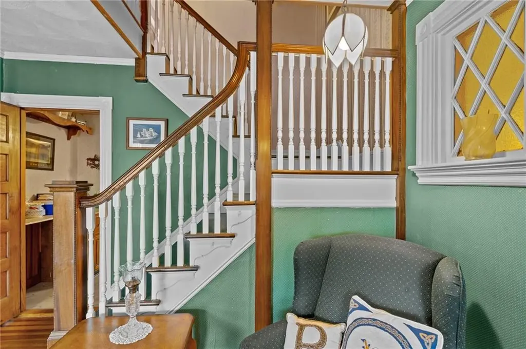 161 Ocean Avenue Cranston RI 02905