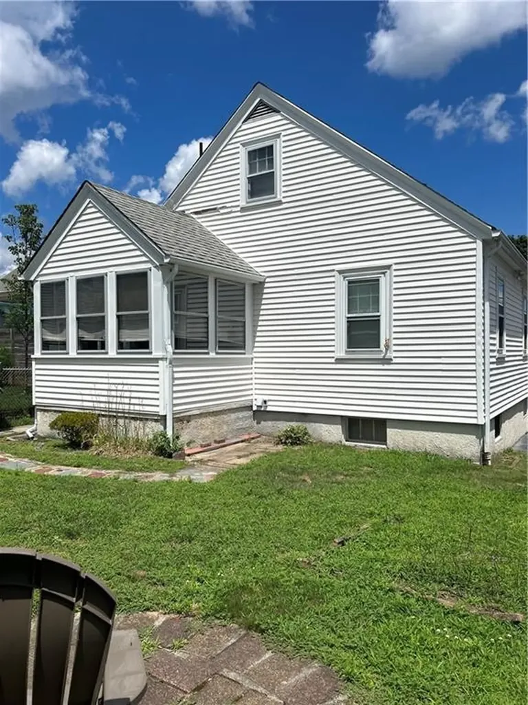 69 Bismark Street Providence RI 02904