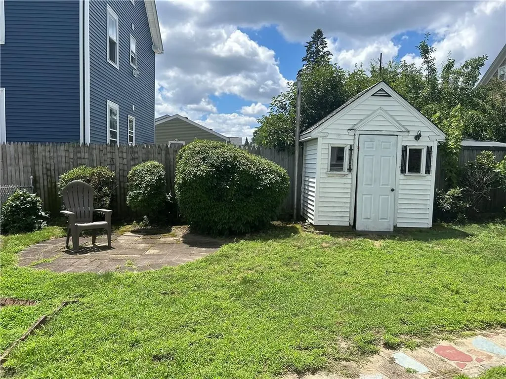 69 Bismark Street Providence RI 02904