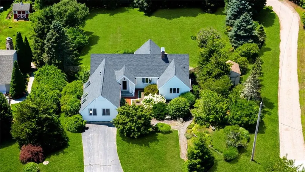 23 King Tom Drive Charlestown RI 02813