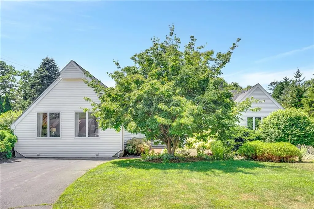 23 King Tom Drive Charlestown RI 02813