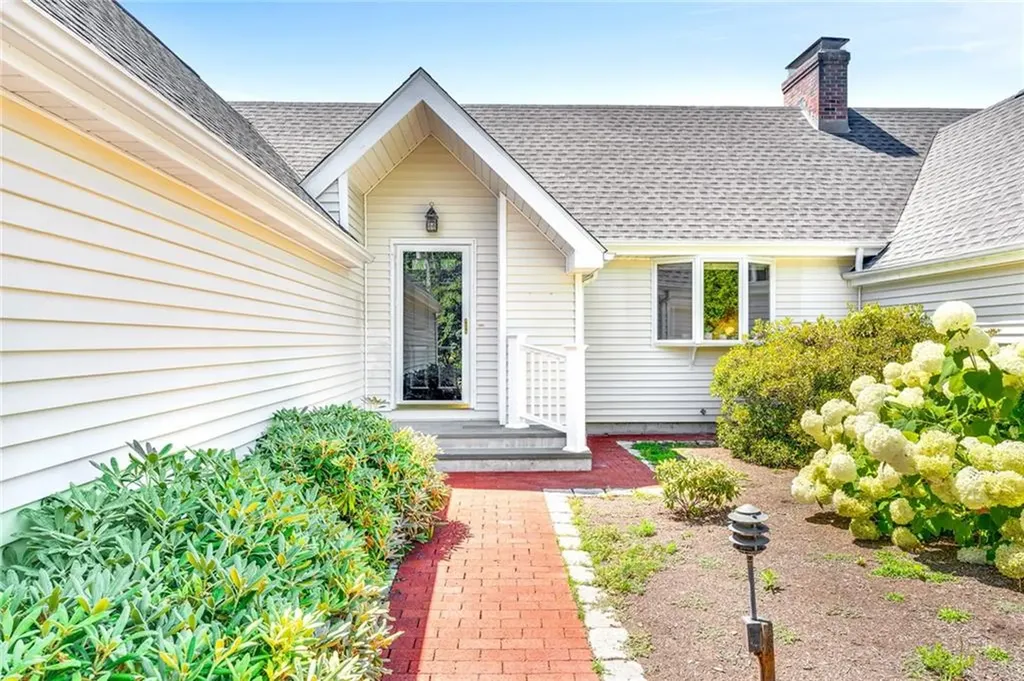 23 King Tom Drive Charlestown RI 02813