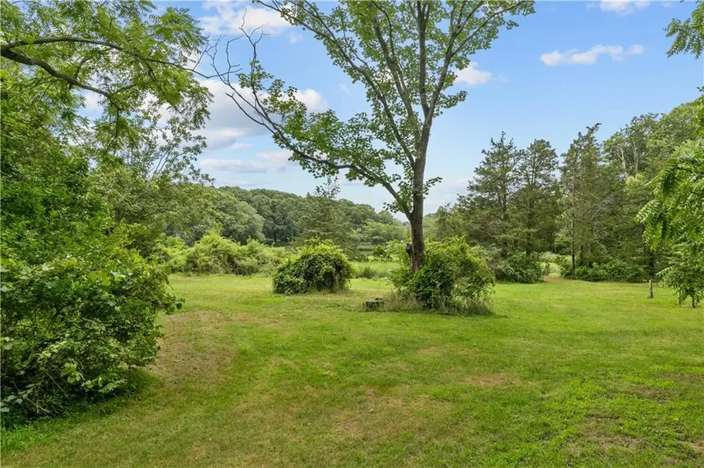 194 -242 Phillips Street North Kingstown RI 02840
