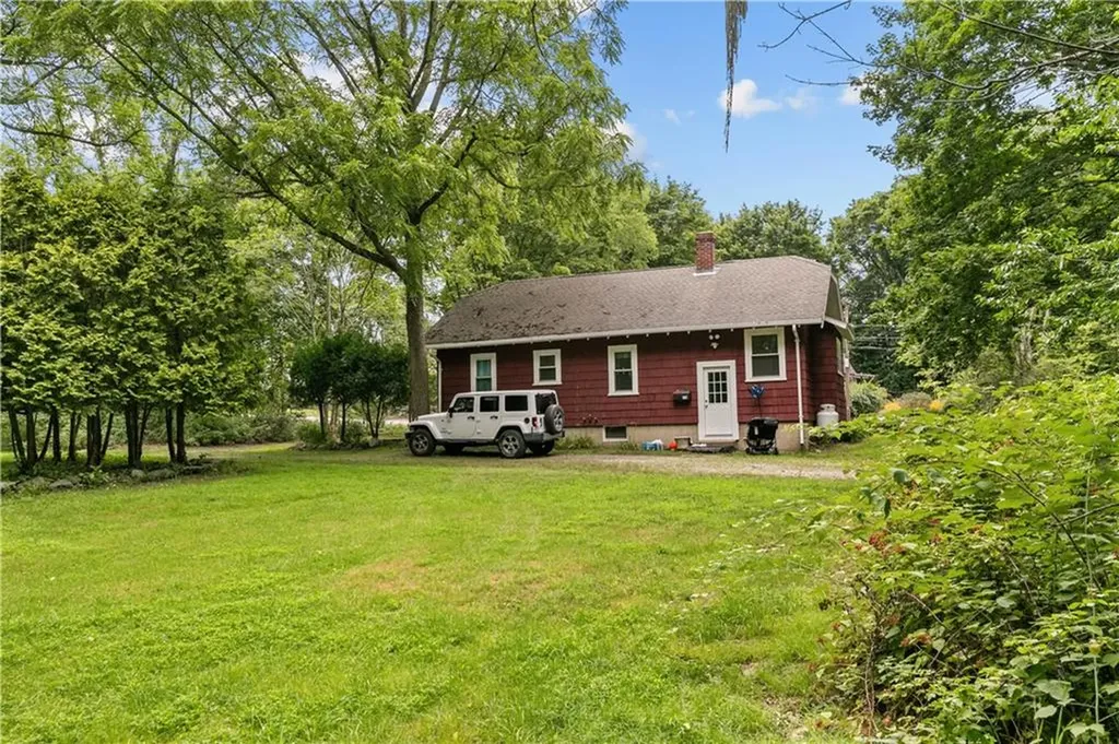 194 -242 Phillips Street North Kingstown RI 02840