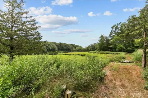 194 Phillips Street North Kingstown RI 02840