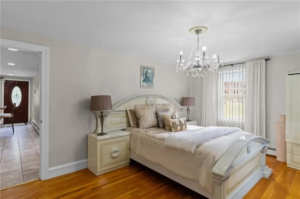 70 Palm Boulevard Warwick RI 02888