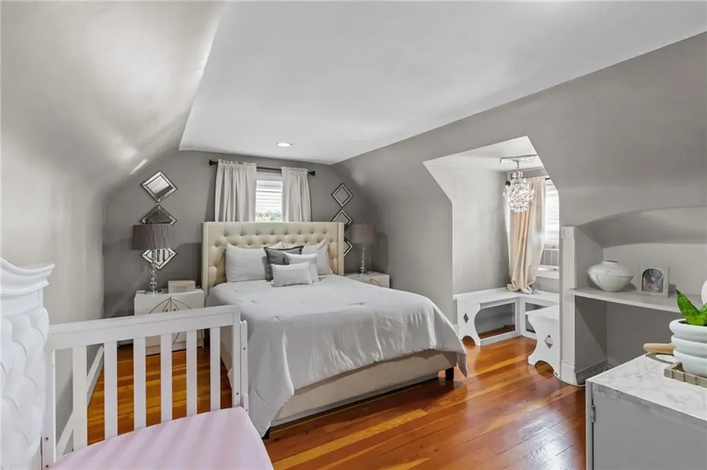 70 Palm Boulevard Warwick RI 02888