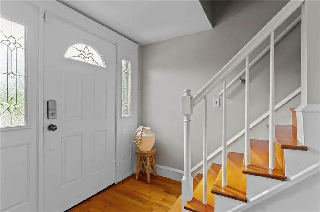 70 Palm Boulevard Warwick RI 02888