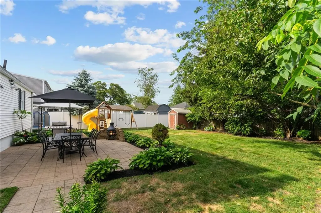 70 Palm Boulevard Warwick RI 02888