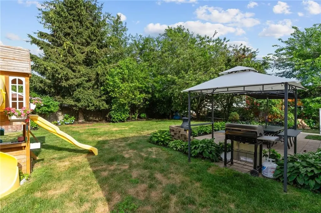 70 Palm Boulevard Warwick RI 02888
