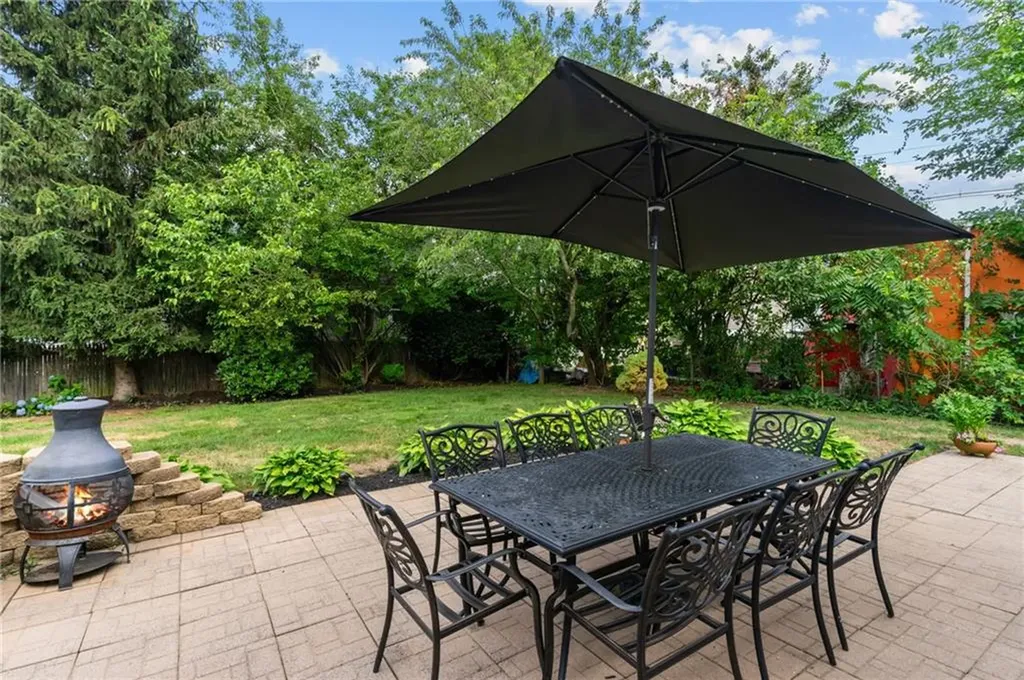 70 Palm Boulevard Warwick RI 02888