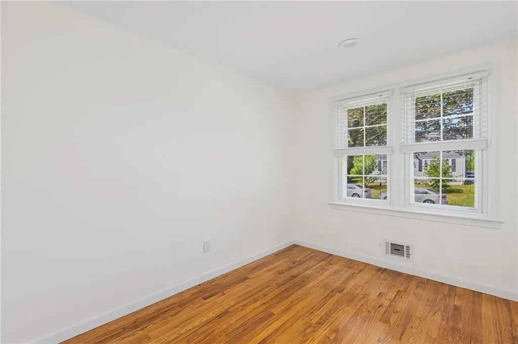 71 Waycross Drive Warwick RI 02888