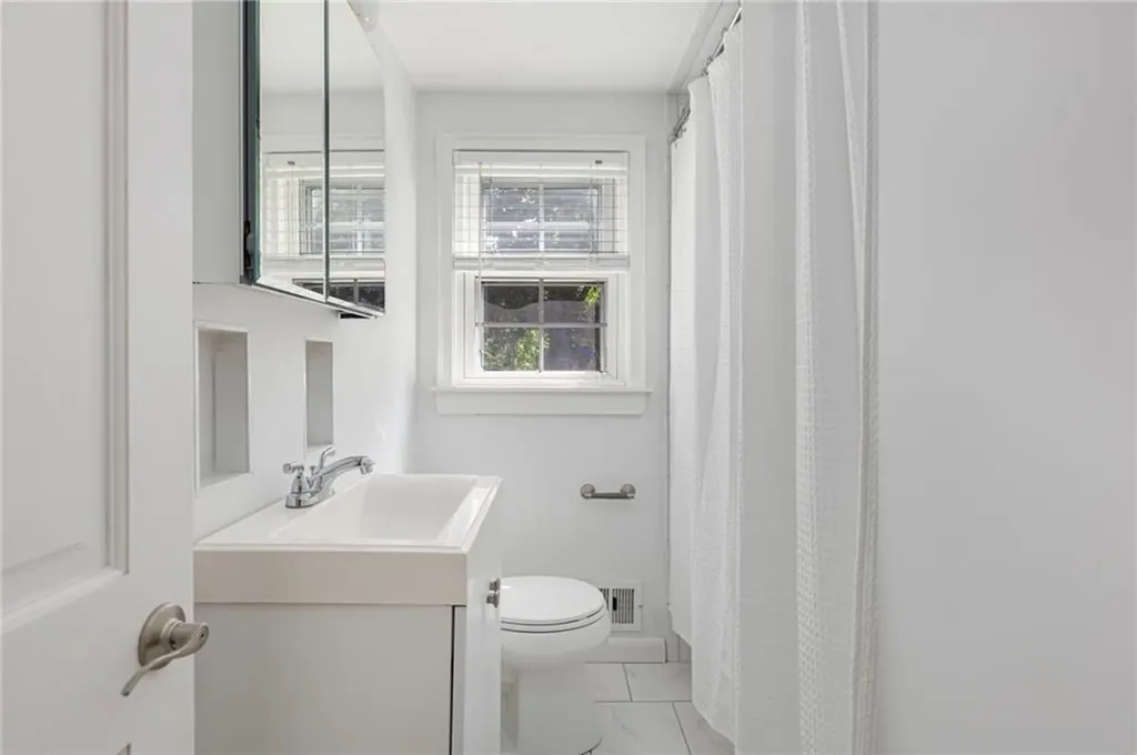 71 Waycross Drive Warwick RI 02888
