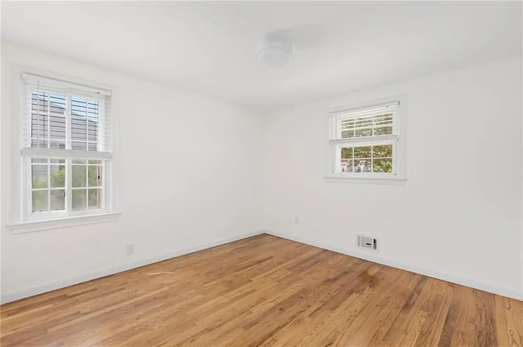 71 Waycross Drive Warwick RI 02888