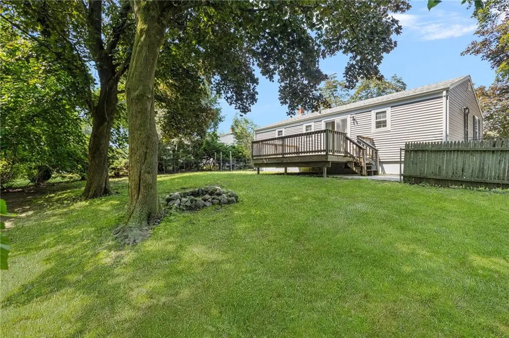 71 Waycross Drive Warwick RI 02888