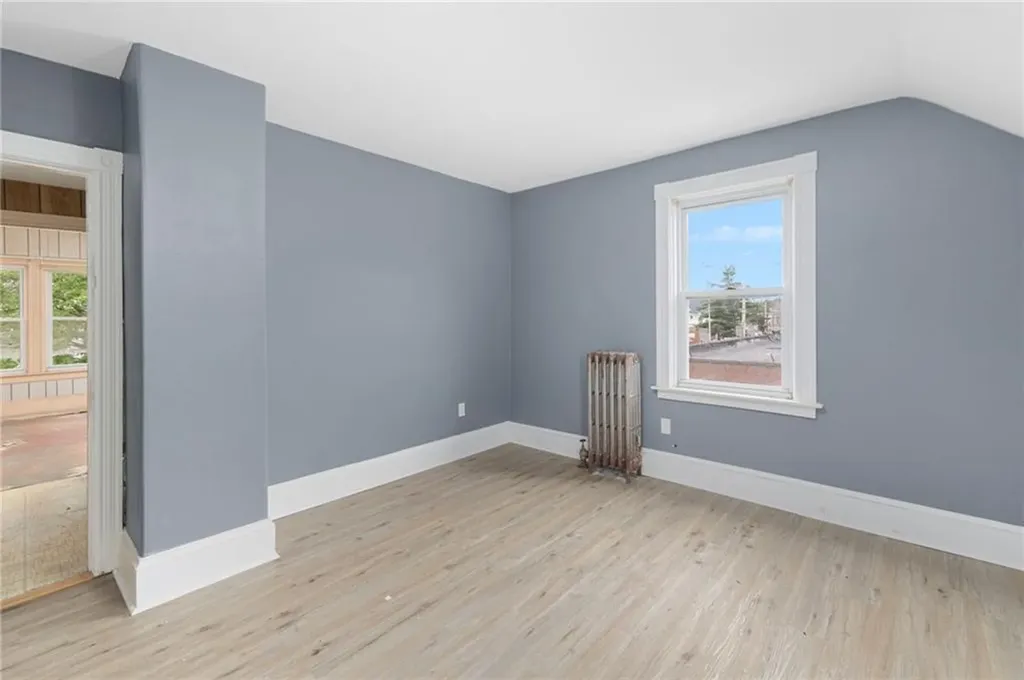 313 Vermont Avenue Providence RI 02905