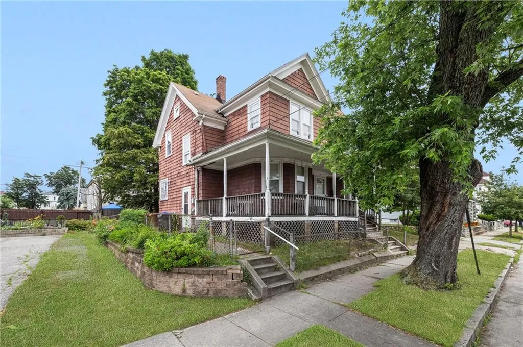 313 Vermont Avenue Providence RI 02905