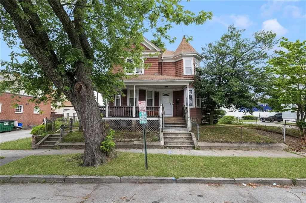 313 Vermont Avenue Providence RI 02905
