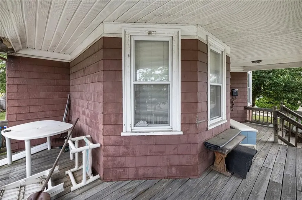 313 Vermont Avenue Providence RI 02905