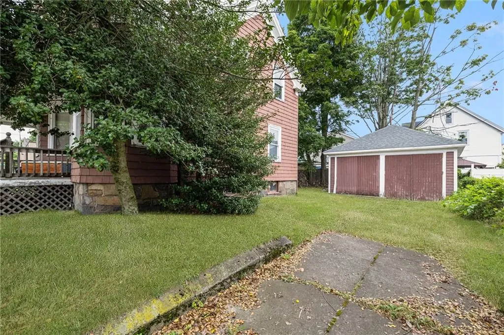 313 Vermont Avenue Providence RI 02905