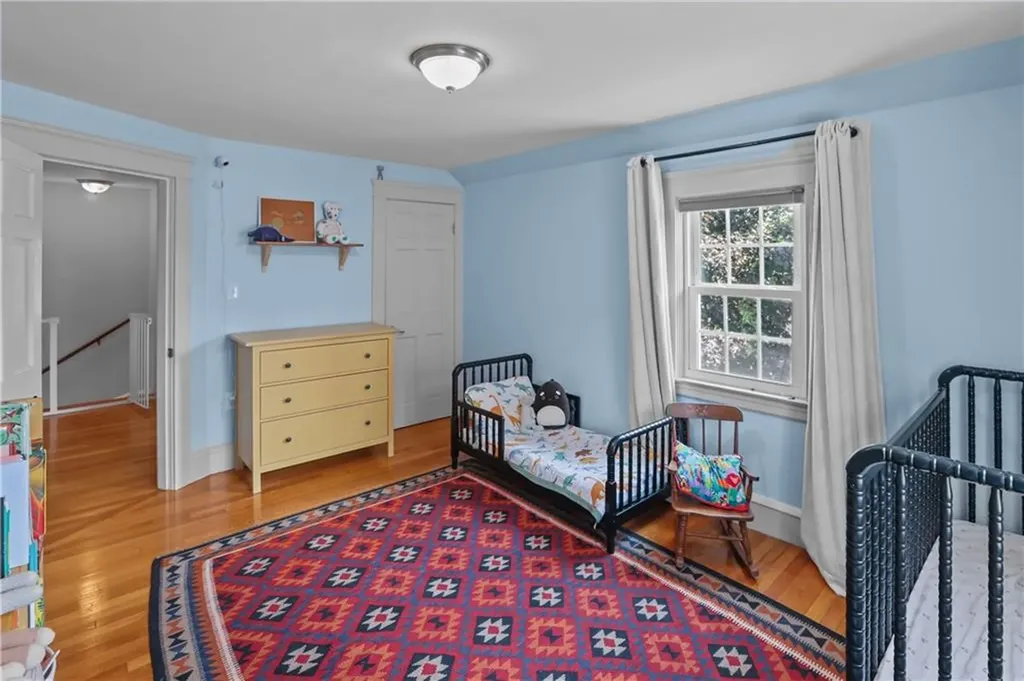 16 Elmcroft Avenue Providence RI 02908