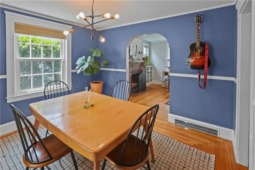 16 Elmcroft Avenue Providence RI 02908