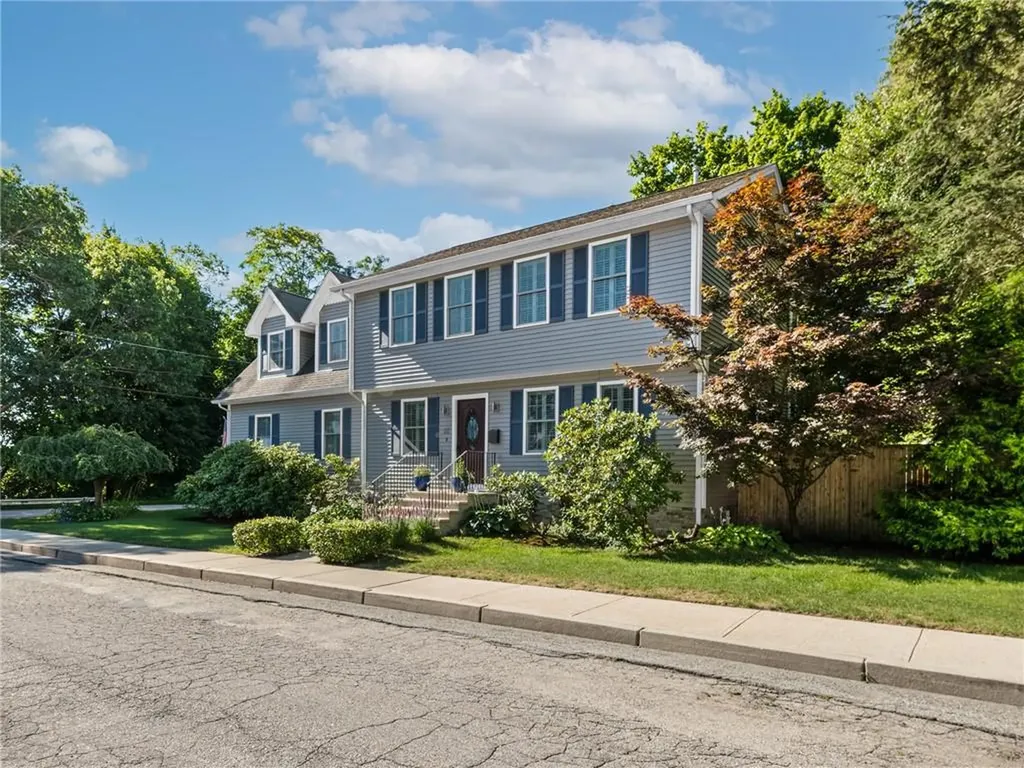 22 Aumond Street Cranston RI 02905