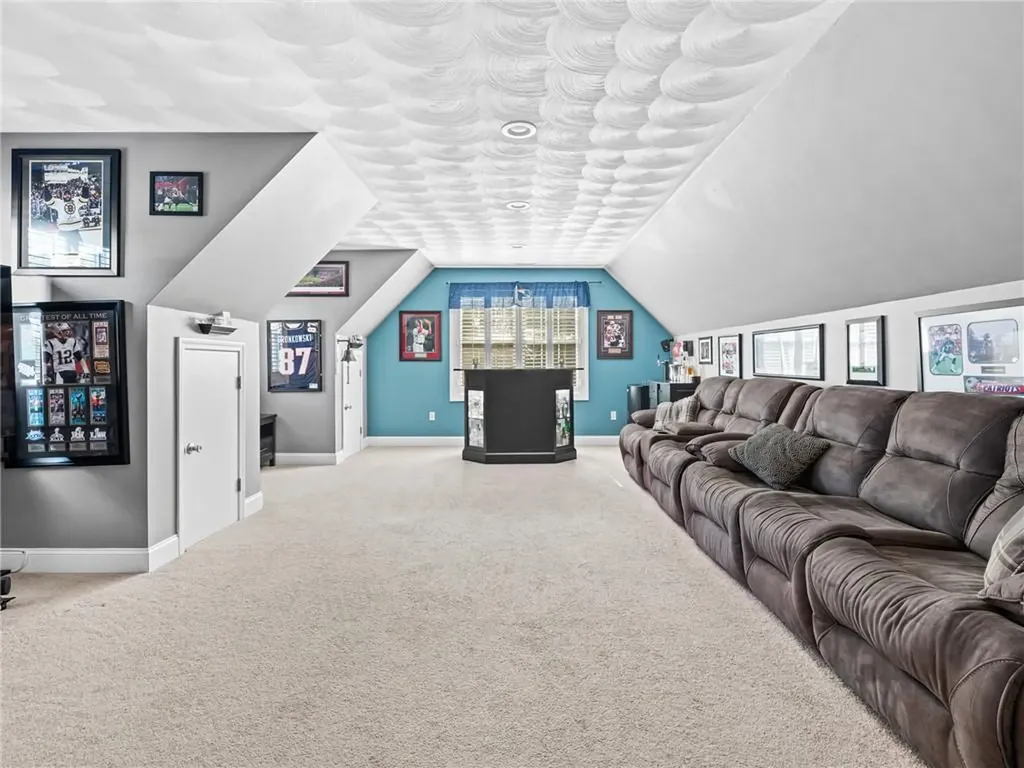 22 Aumond Street Cranston RI 02905