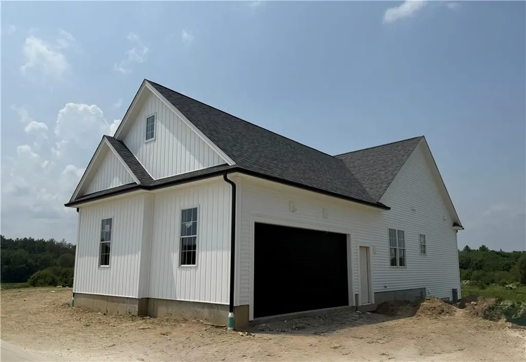 21 Justin Court Johnston RI 02919