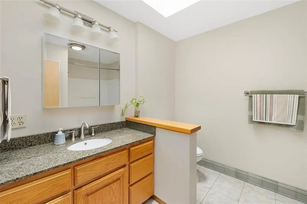 81 Edmond Drive Warwick RI 02886