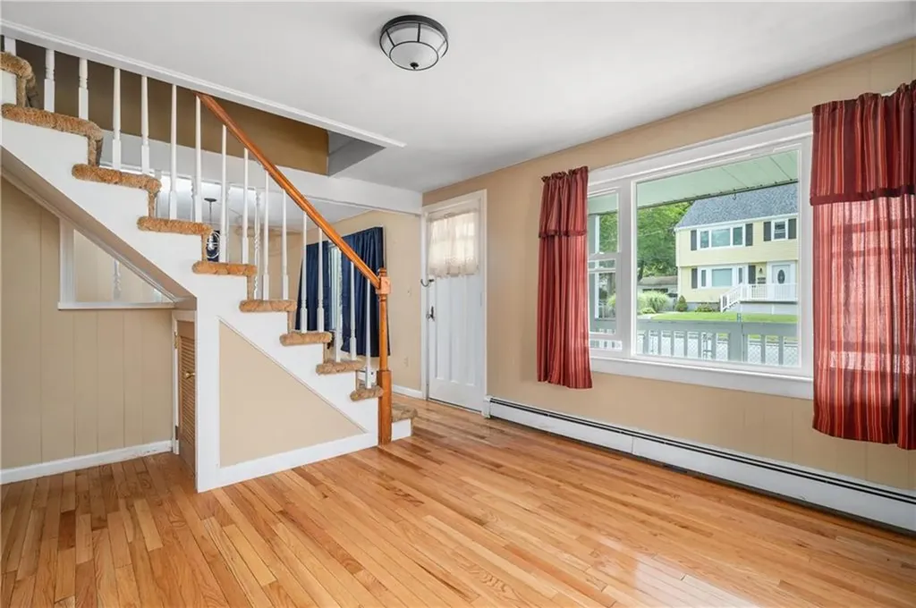 190 Linden Avenue Woonsocket RI 02895