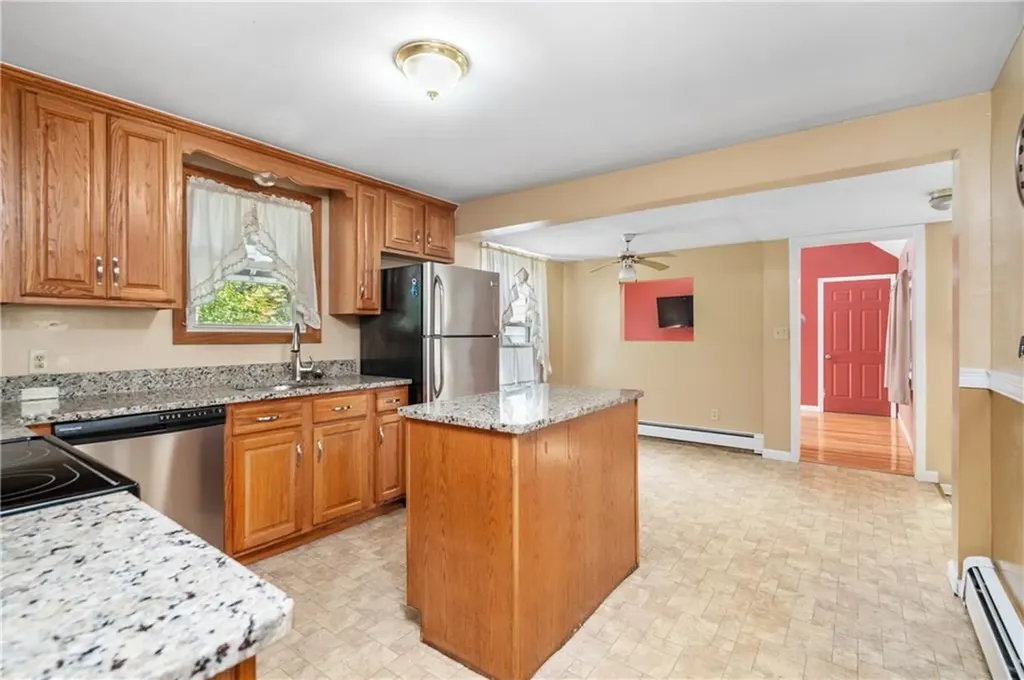 190 Linden Avenue Woonsocket RI 02895
