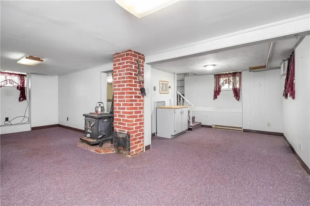 190 Linden Avenue Woonsocket RI 02895