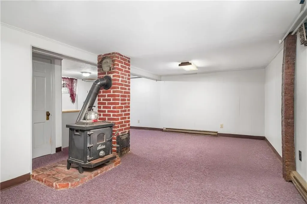 190 Linden Avenue Woonsocket RI 02895