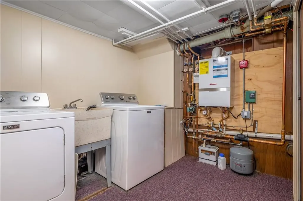 190 Linden Avenue Woonsocket RI 02895