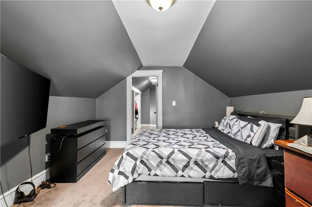 12 Searle Street Providence RI 02905
