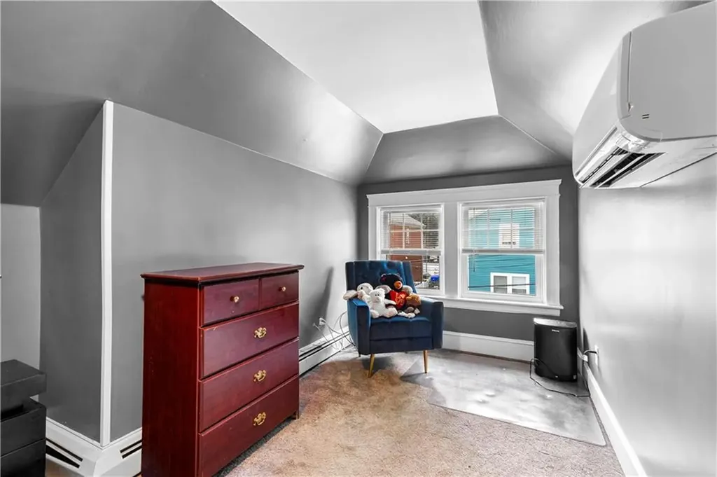 12 Searle Street Providence RI 02905