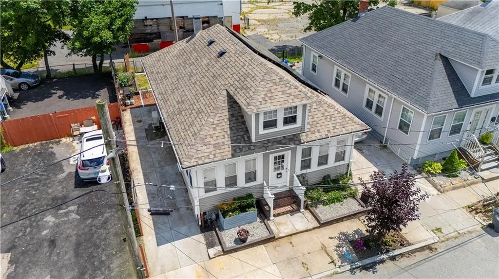 12 Searle Street Providence RI 02905