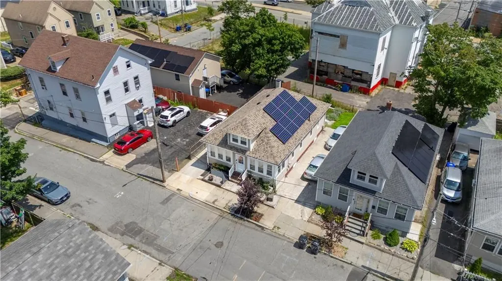 12 Searle Street Providence RI 02905